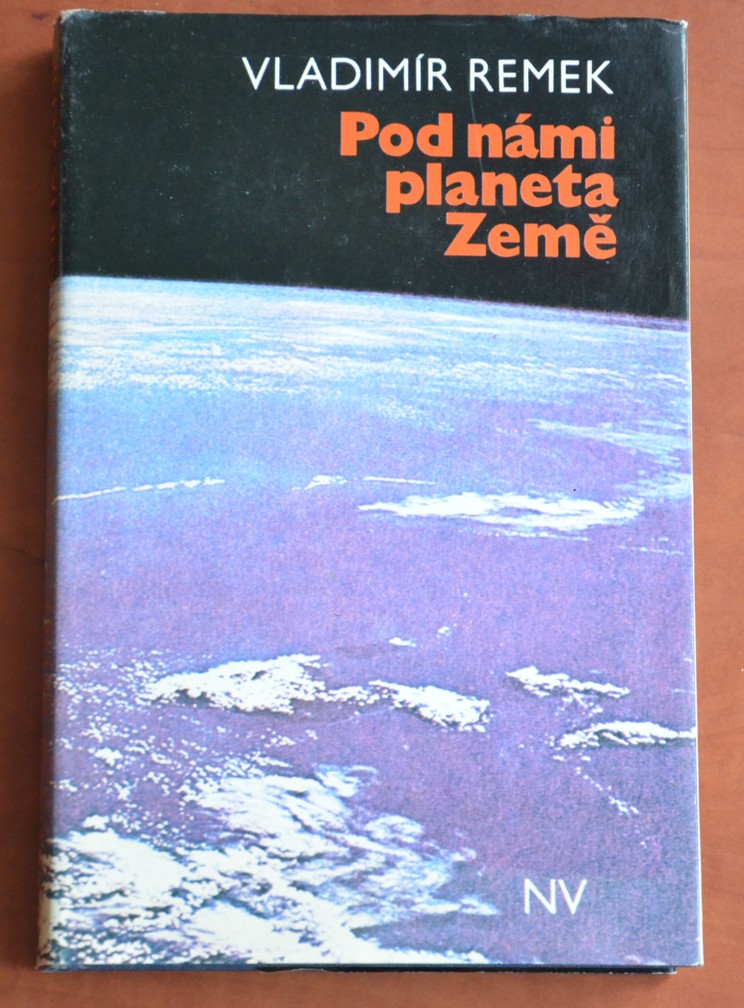 Pod námi planeta Země