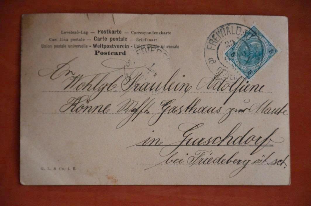 ŽENA DÍVKA LODĚ SECESE NÁHRDELNÍK plastická pohlednice R-U dlouhá adresa