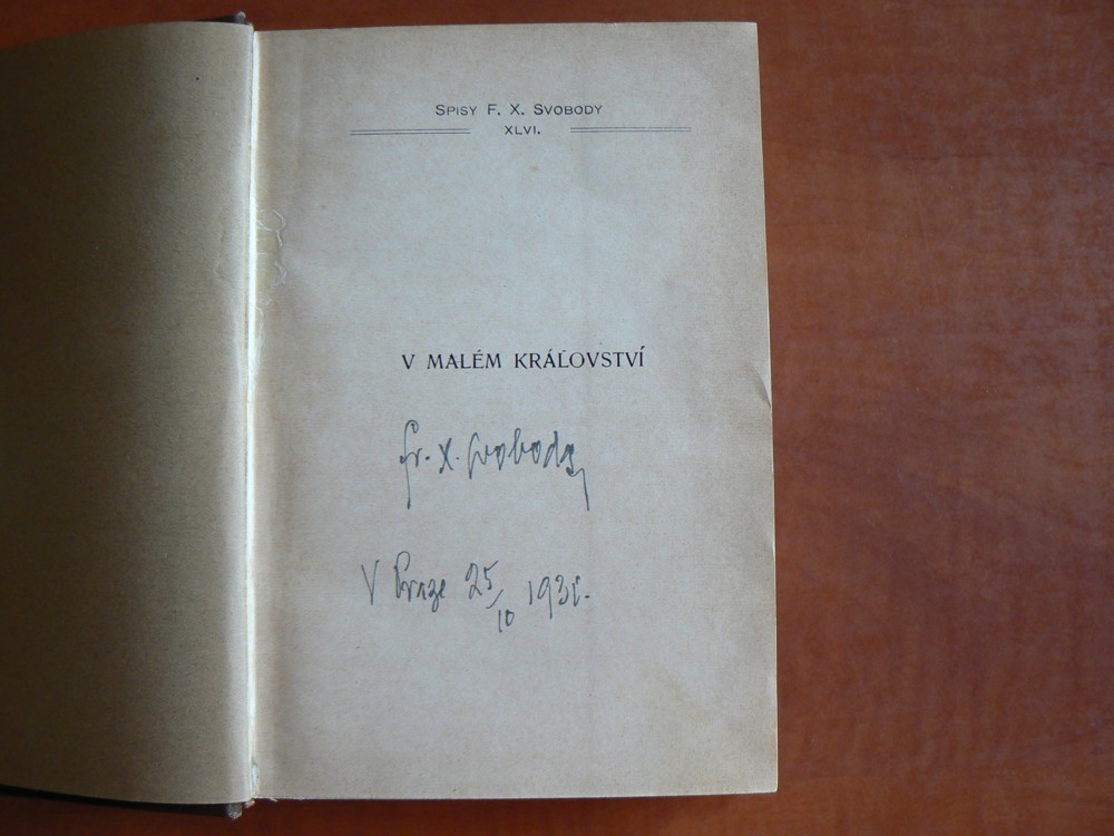 V MALÉM KRÁLOVSTVÍ (s originálním podpisem autora)