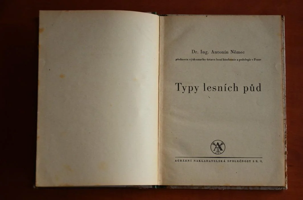 TYPY LESNÍCH PŮD Antonín Němec (1943) první vydání