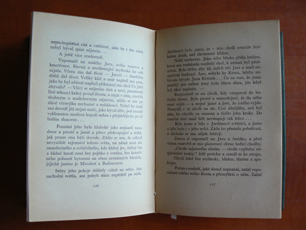 ČLOVĚK BOŽÍ a jiné práce (s originálním podpisem autora)