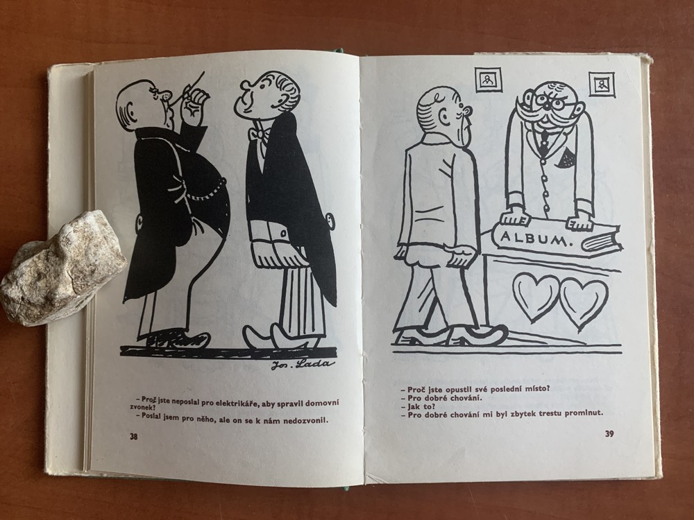 STO VESELÝCH KRESEB Josef Lada (1970)