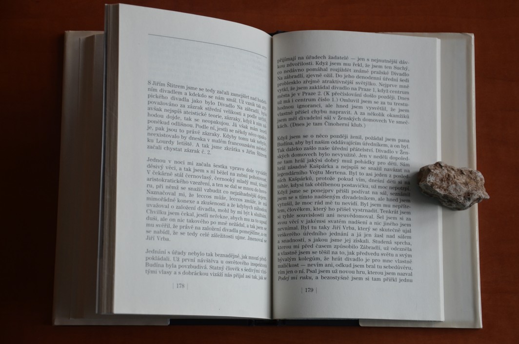 Vzpomínání (od reduty k Semaforu) - Jiří Suchý