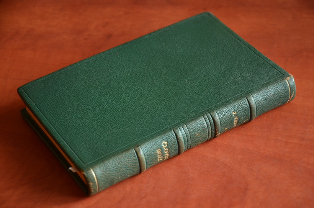 ČLOVĚK BOŽÍ a jiné práce (s originálním podpisem autora)