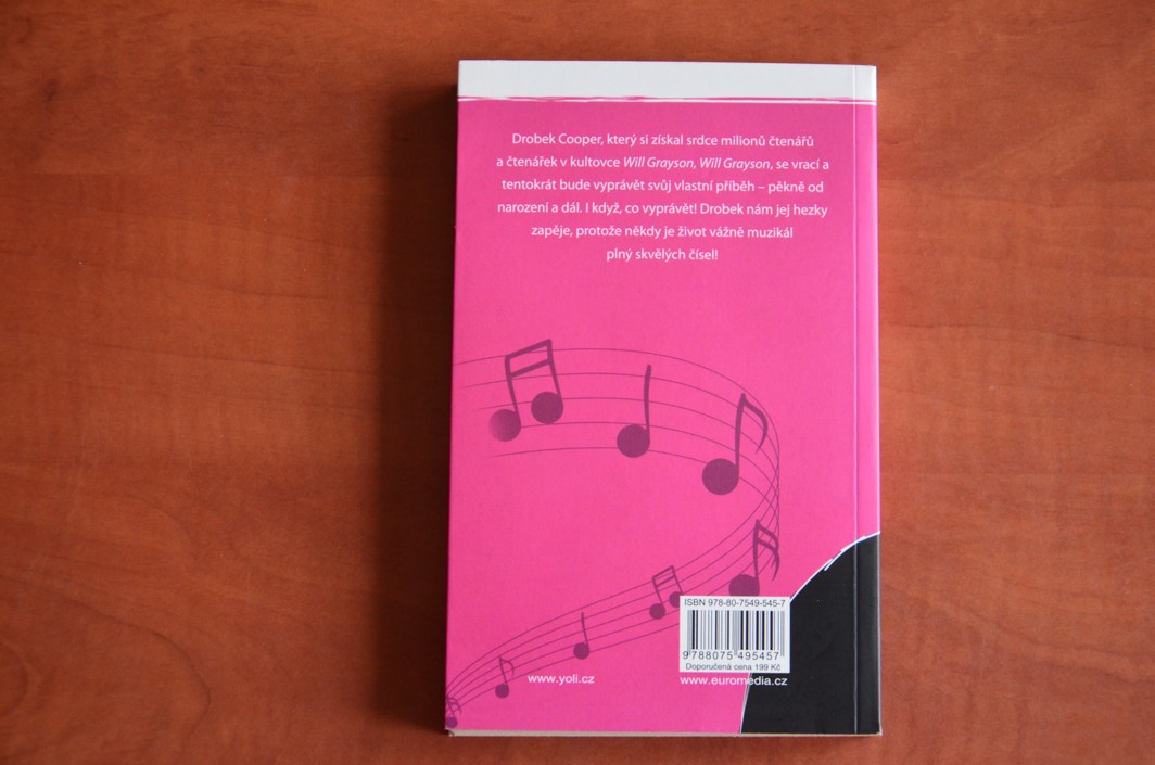 DRŽ MĚ PEVNĚ David Levithan (2017)