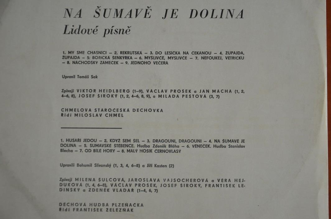 LP  NA ŠUMAVĚ JE DOLINA - Dechová hudba Plzeňačka, Chmelova staročeská dechovka - SUPRAPHON 1969 
