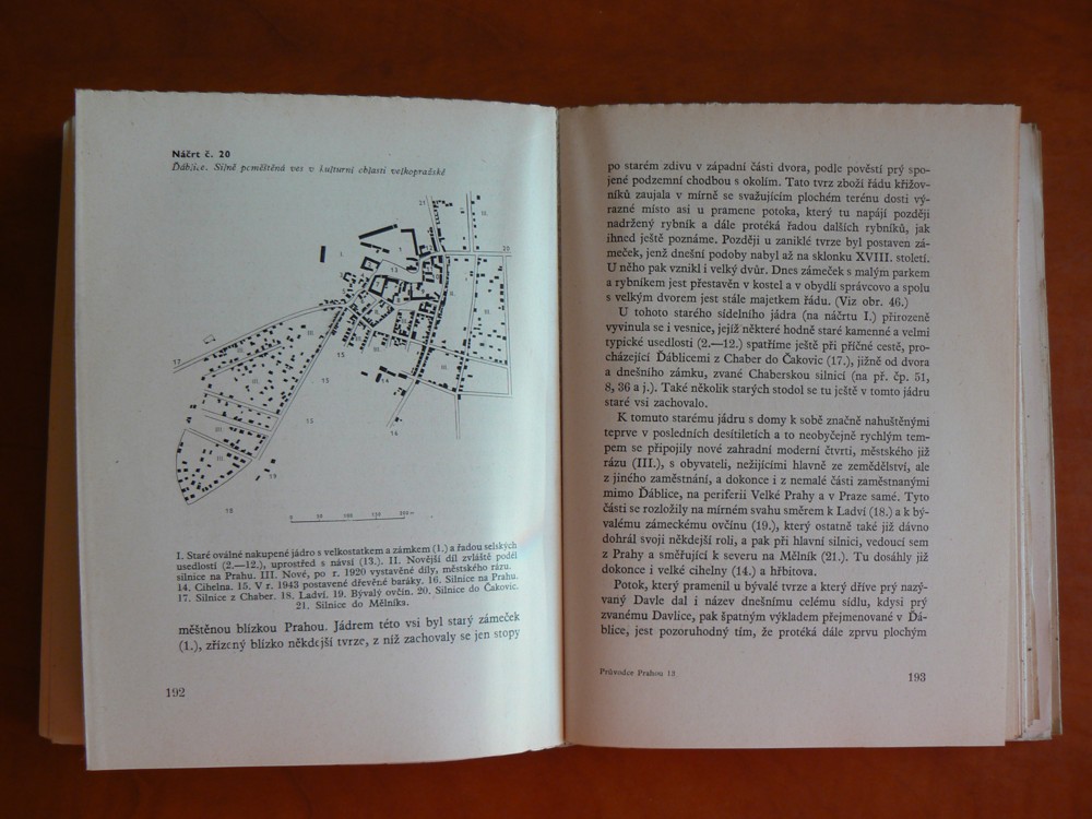 ZEMĚPISNÝ PRŮVODCE VELKOU PRAHOU a její kulturní oblastí