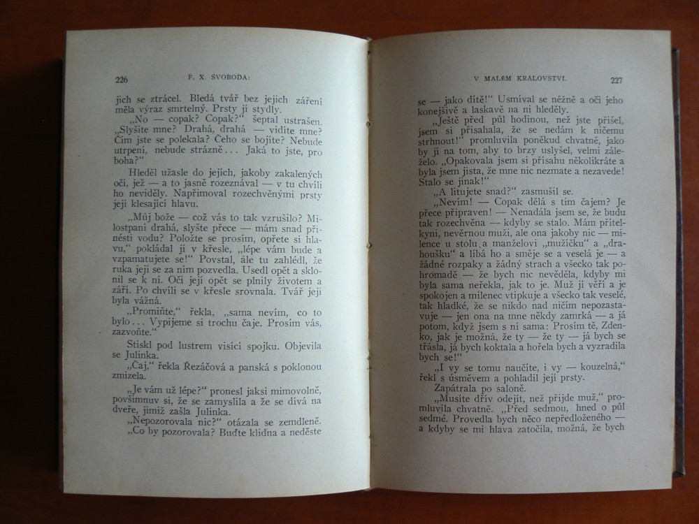 V MALÉM KRÁLOVSTVÍ (s originálním podpisem autora)
