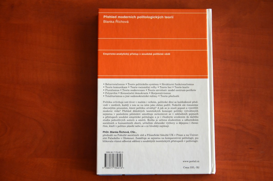 PŘEHLED MODERNÍCH POLITOLOGICKÝCH TEORIÍ
