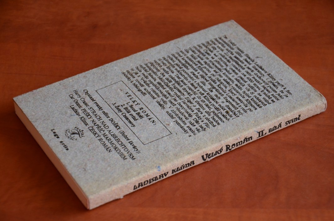 VELKÝ ROMÁN II. Bílá svině