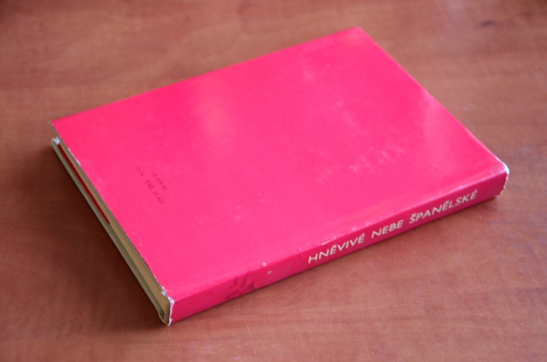 Hněvivé nebe španělské