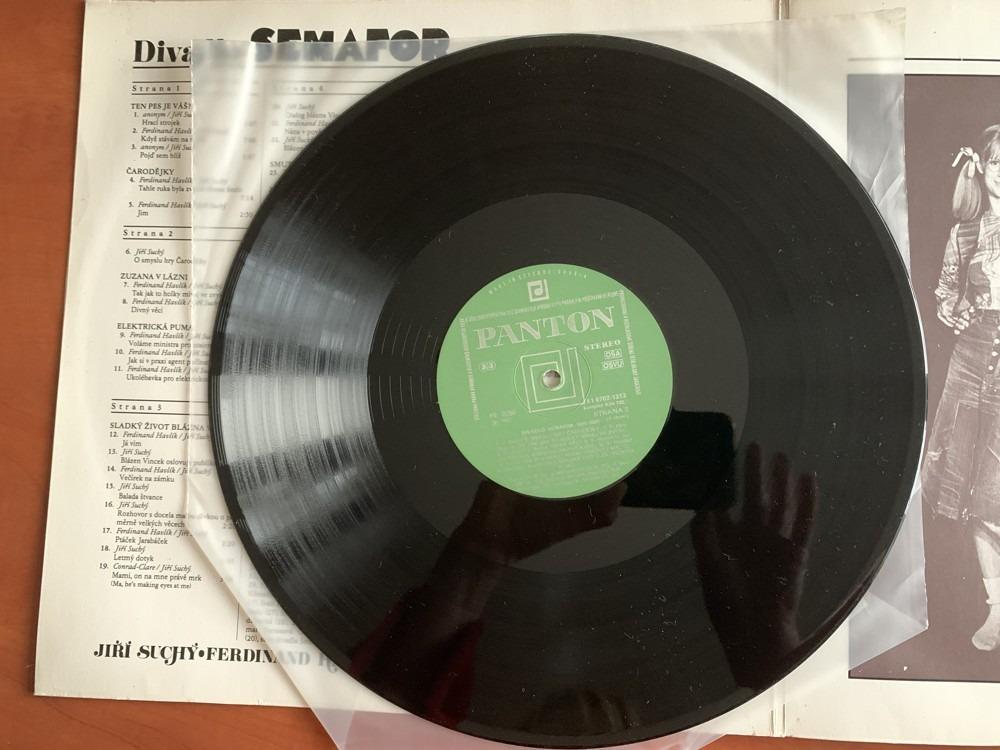 3LP DIVADLO SEMAFOR 1970 - 1985 Jiří Suchý, Ferdinand Havlík PANTON 1987 - výborný stav